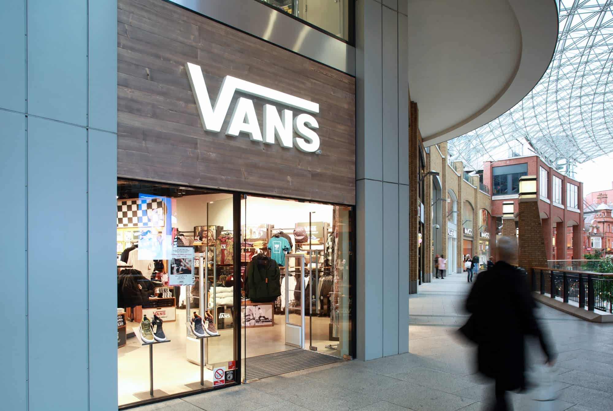 Vans — 5