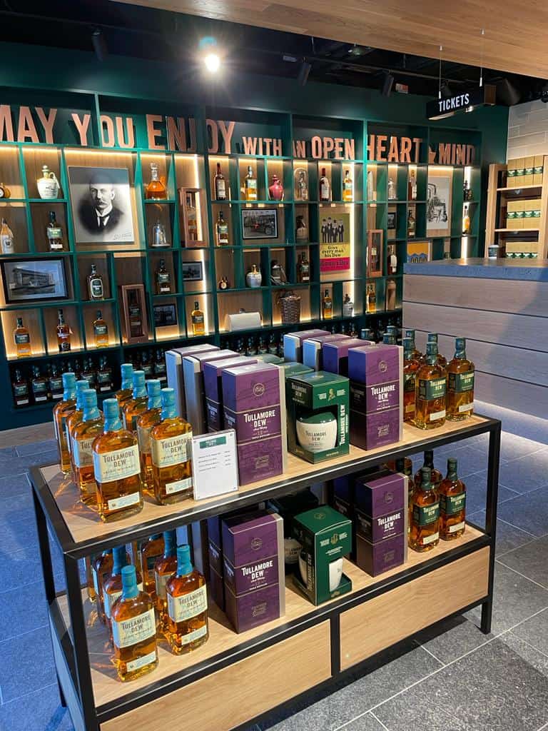 Tullamore D.E.W. — Hospitality