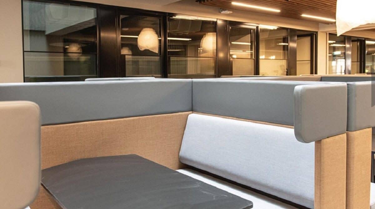 Queen's University Students' Union — Office & Commercial